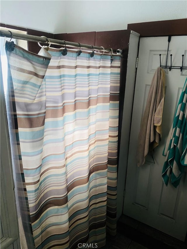 1329 W 3rd St, San Bernardino, CA 92410 - bathroom with a shower with shower curtain