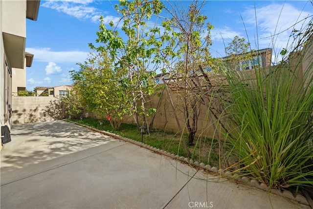 view of patio featuring a fenced backyard