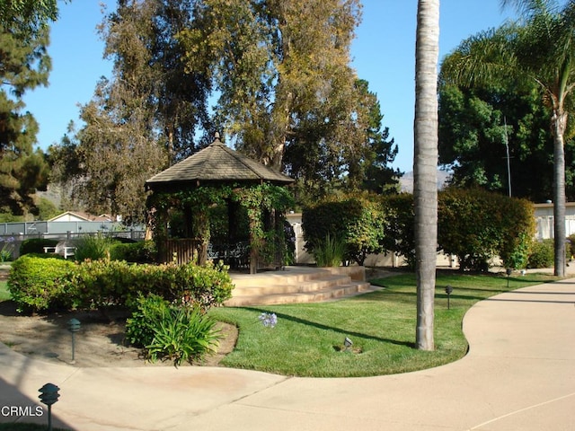 28210 Village 28, Camarillo, CA 93012 - view of community with a yard