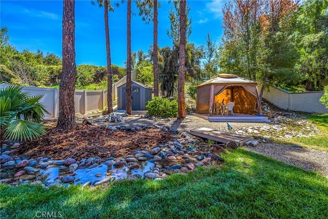 41768 Via El Greco, Temecula, CA 92592 - fenced backyard with a gazebo