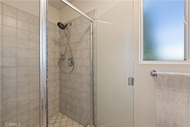 full bathroom featuring a stall shower