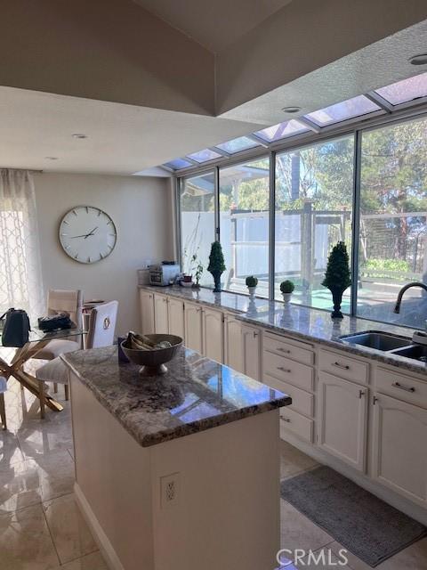 2899 Amber Dr, Corona, CA 92882 - photo 6