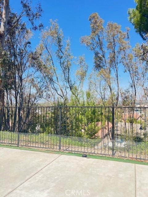 2899 Amber Dr, Corona, CA 92882 - view of patio / terrace featuring fence
