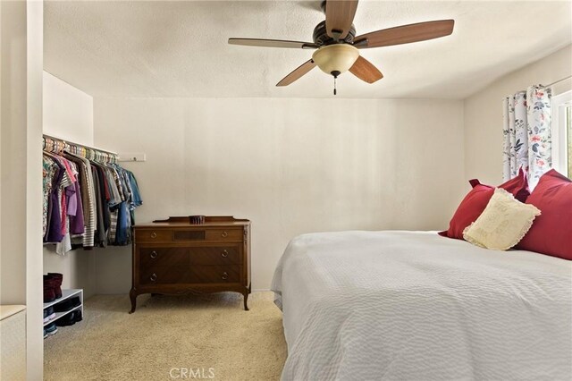 337 Lookout Dr, Twin Peaks, CA 92391 - carpeted bedroom featuring a ceiling fan and a textured ceiling