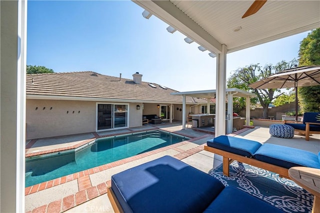 351 W Northridge Ave, Glendora, CA 91741 - outdoor pool featuring a ceiling fan, a patio area, an outdoor hangout area, a jacuzzi, and fence