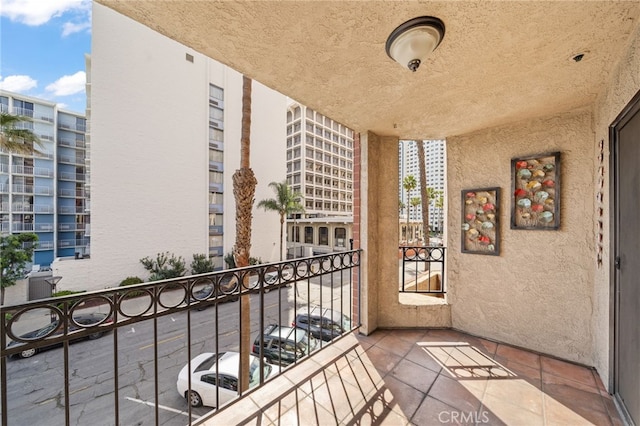 35 Linden Unit 302, Long Beach, CA 90802 - view of balcony