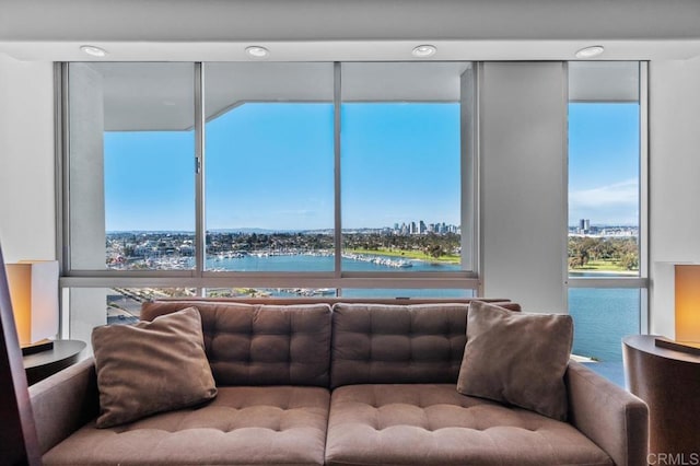 living area featuring a city view