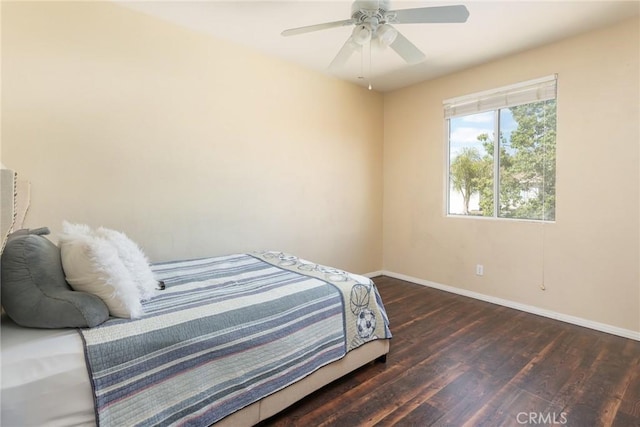 32460 Perigord Rd, Winchester, CA 92596 - bedroom with wood finished floors and a ceiling fan