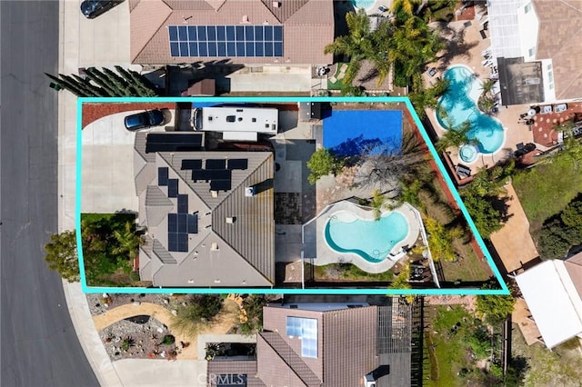 32460 Perigord Rd, Winchester, CA 92596 - aerial view of property's location featuring a pool and property parcel outlined