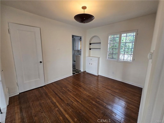 1958 Glencoe Way, Los Angeles, CA 90068 - empty room featuring baseboards and dark wood-style floors