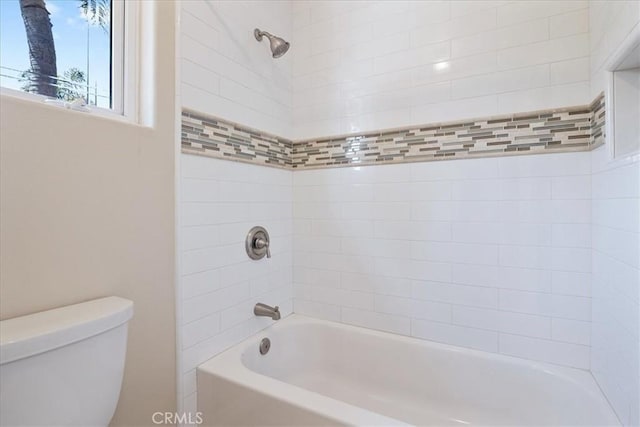 4 Bastia, Laguna Niguel, CA 92677 - full bathroom with washtub / shower combination and toilet