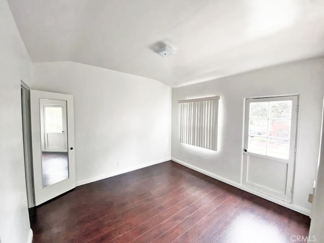 2200 Chestnut, Long Beach, CA 90806 - unfurnished room featuring plenty of natural light and dark wood-style flooring