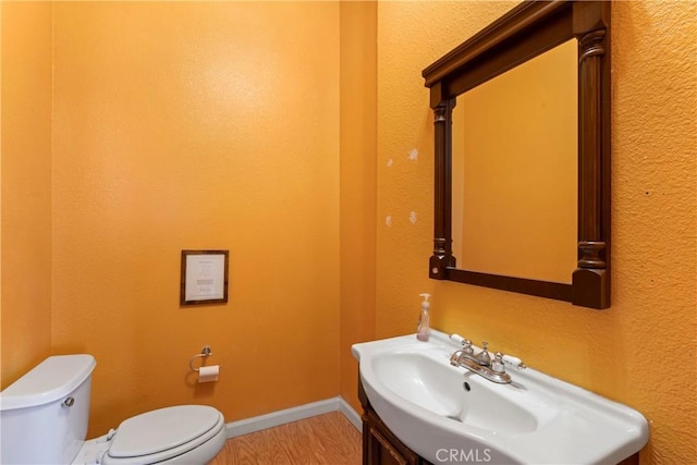 2745 Deer Creek Dr, Running Springs, CA 92382 - bathroom featuring toilet