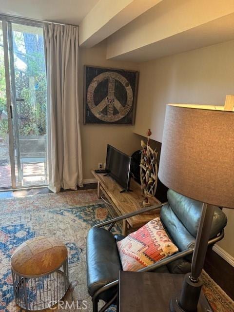 living area with baseboards