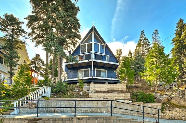 28919 Palisades Dr, Lake Arrowhead, CA 92352 - view of back of house