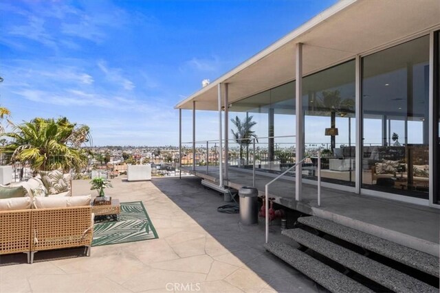 5400 E The Toledo Unit 701, Long Beach, CA 90803 - photo 48