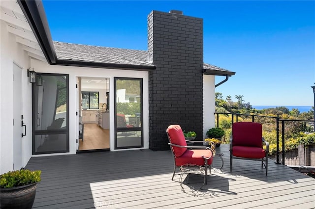 990 Meadowlark Dr, Laguna Beach, CA 92651 - view of wooden terrace