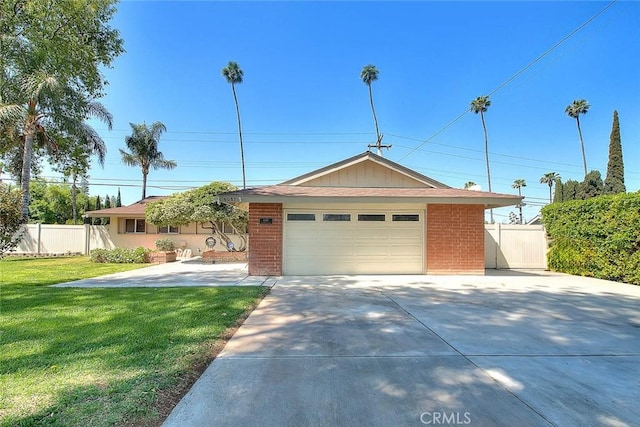 6087 Academy Ave, Riverside, CA 92506 - garage with fence
