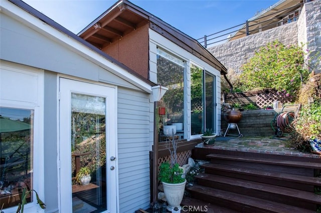 exterior space featuring fence