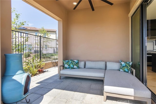balcony with ceiling fan