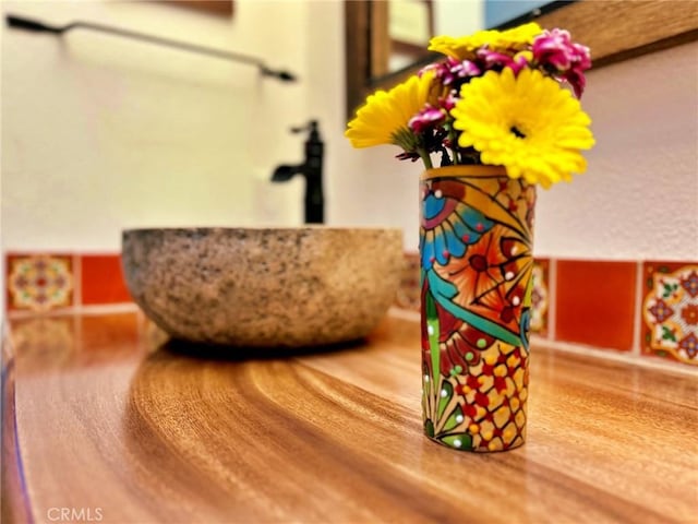 details featuring a sink