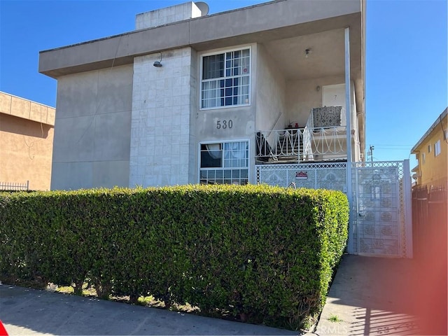 530 W Olive St, Inglewood, CA 90301 - photo 1