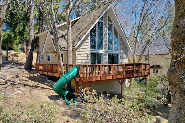26375 Augusta Dr, Lake Arrowhead, CA 92352 - rear view of property with a shingled roof and a deck