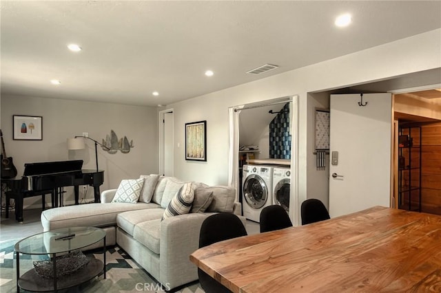 27482 Matterhorn Dr, Lake Arrowhead, CA 92352 - living area featuring separate washer and dryer and recessed lighting