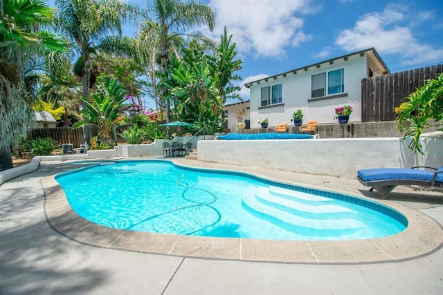 2821 Macdonald St, Oceanside, CA 92054 - view of pool with a patio and a fenced backyard