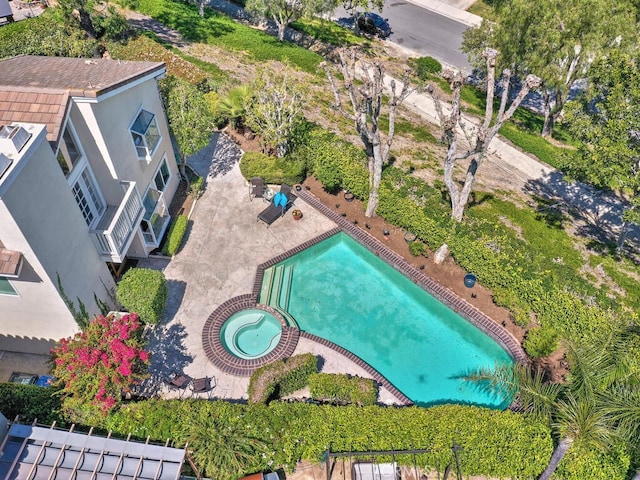 27275 Comba, Mission Viejo, CA 92692 - aerial view of a pool area
