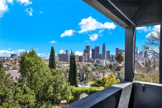 801 E Edgeware Rd, Los Angeles, CA 90026 - balcony with a view of skyline
