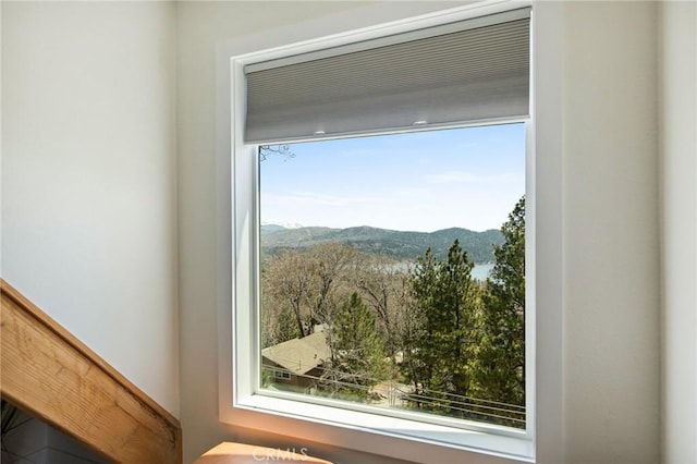 27684 St Bernard Ln, Lake Arrowhead, CA 92352 - detailed view of a mountainous background