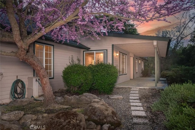 42852 Badger Circle Dr, Coarsegold, CA 93614 - view of side of home with a patio