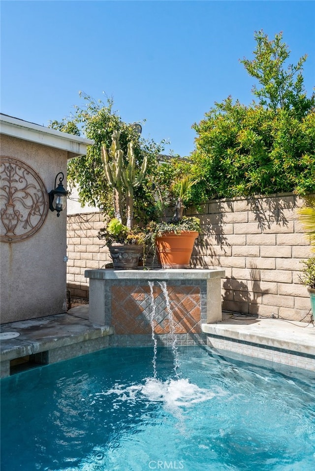 2645 S Patton Ave, San Pedro, CA 90731 - view of swimming pool featuring fence