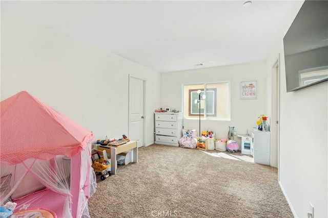 game room with carpet floors