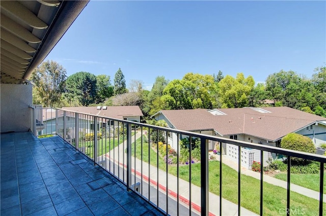 606 Avenida Sevilla Unit O, Laguna Woods, CA 92637 - balcony featuring a residential view