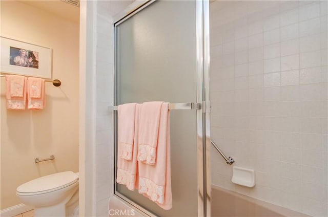 606 Avenida Sevilla Unit O, Laguna Woods, CA 92637 - bathroom with toilet and a shower with shower door