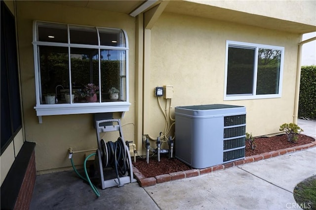 18410 Alexander Ave, Cerritos, CA 90703 - view of patio