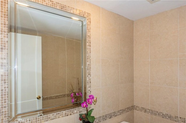 18410 Alexander Ave, Cerritos, CA 90703 - view of bathroom