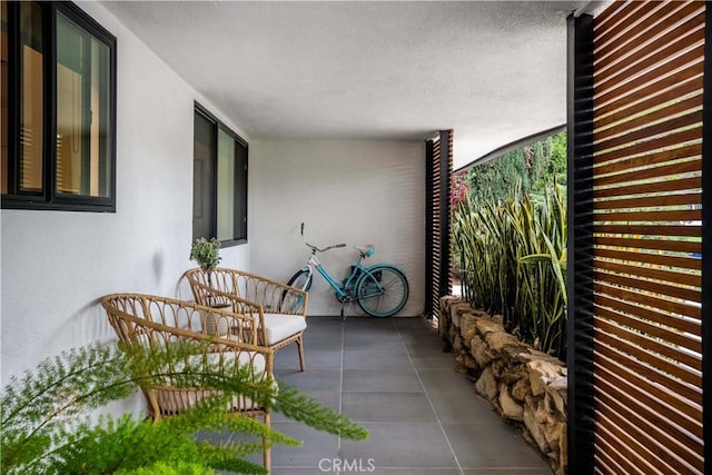 22335 Tiara St, Woodland Hills, CA 91367 - view of balcony
