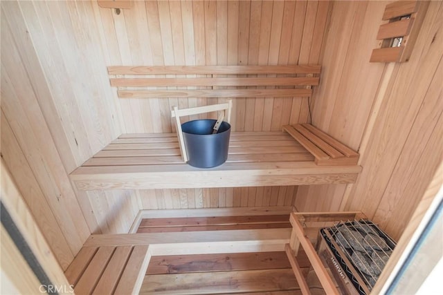 3667 Lucerne Vista Ave, Yucca Valley, CA 92284 - sauna featuring wood walls
