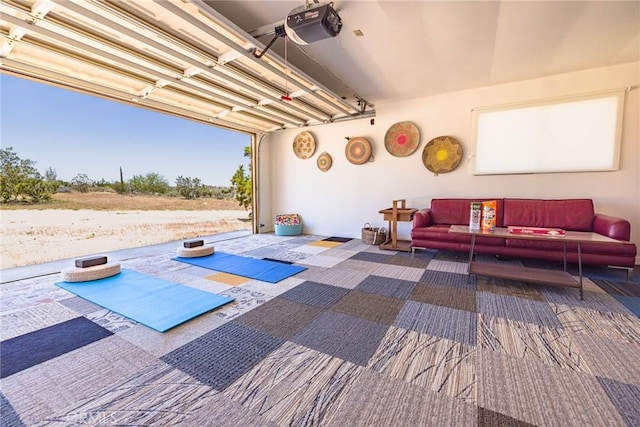 3667 Lucerne Vista Ave, Yucca Valley, CA 92284 - garage with a garage door opener