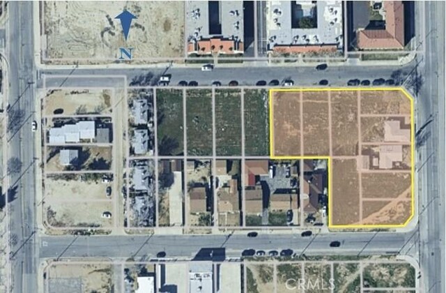 38543 10th St E, Palmdale, CA 93550