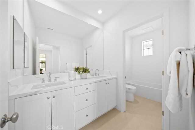 312 Carefree, Irvine, CA 92618 - full bath with a sink, toilet, and a healthy amount of sunlight