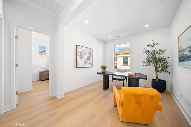 312 Carefree, Irvine, CA 92618 - home office featuring visible vents, baseboards, light wood-type flooring, and recessed lighting