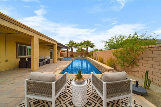 73992 Van Gogh Dr, Palm Desert, CA 92211 - view of pool featuring an in-ground hot tub, an outdoor living space, a fenced backyard, and a patio area