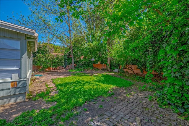 2550 5th Ave, Merced, CA 95340 - view of yard