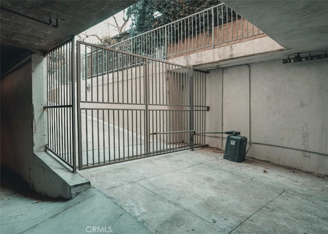 1153 San Rafael Ave Unit 105, Glendale, CA 91202 - view of gate