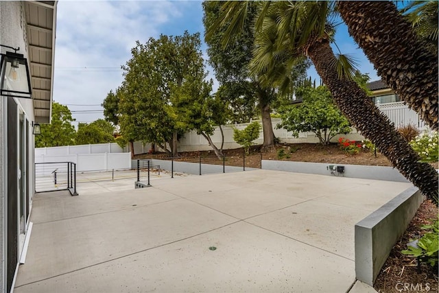 19201 Barrett Ln, North Tustin, CA 92705 - photo 32