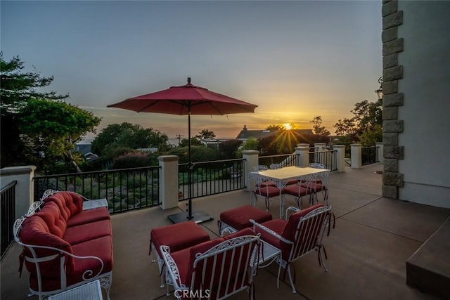 view of patio with outdoor lounge area